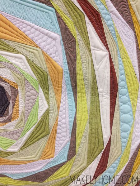 Amazing modern art quilt - improvisation - Impracticality by Andela Walters | MakelyHome.com Angela Walters, Contemporary Art Quilt, Art Quilting, Machine Quilting Designs, Contemporary Quilts, Spiral Pattern, Art Quilt, Modern Quilt, Wall Quilts