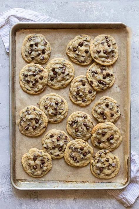 Soft and Chewy Chocolate Chip Cookies - Live Well Bake Often Soft Chocolate Chip Cookies Recipe, Chewy Chocolate Chip Cookies Recipe, Chocolate Chips Cookies, Homemade Chocolate Chip Cookies, Soft Chocolate Chip Cookies, Choc Chip Cookies, Chocolate Cookie Recipes, Chewy Chocolate Chip, Chewy Chocolate Chip Cookies