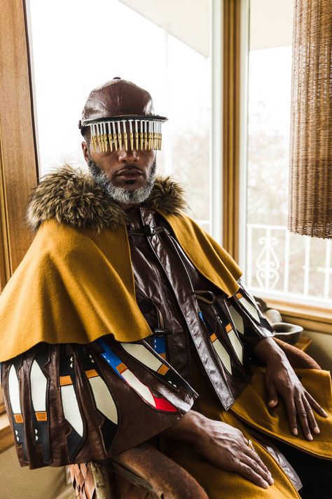 Ishmael Butler Comes Down to Earth The enigmatic, mythologized leader of Shabazz Palaces discusses his very human life in Seattle. Ishmael Butler, Afro Futurism Fashion, Shabazz Palaces, Lightning Aesthetic, Hiphop Culture, Afro Futurism, Futurism Fashion, Drag King, Fashion 70s