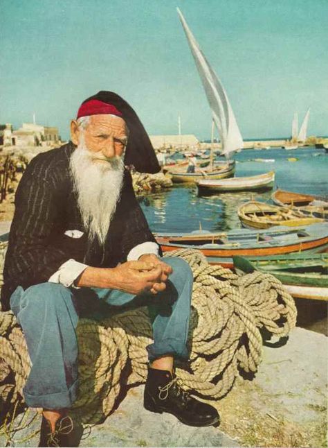 Italian Fisherman - Sicily 1950s Old Fisherman Photography, Fisherman Core Aesthetic, Old Fisherman Aesthetic, Vintage Fisherman Aesthetic, Fisherman Core, Fisherman Aesthetic, Fisherman Painting, Fisherman Outfit, Fisherman Art