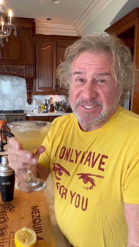 National Margarita Day | Margarita, recipe | My new favorite margarita recipe 🍋 Happy #NationalMargaritaDay! Watch the full thing here: https://youtu.be/p1ftX3je5l0 | By Sammy Hagar (The Red Rocker) Van Hagar, Celebrity Birthday, Margarita Day, National Margarita Day, Red Rocker, Sammy Hagar, Billy Crystal, Stage Presence, Seth Macfarlane