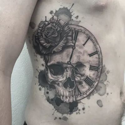 Memento Mori Tattoo, Lock Tattoo, Clock Tattoo Design, Poppies Tattoo, Cool Tattoos For Guys, Clock Tattoo, Memorial Tattoo, Book Tattoo, Next Tattoo