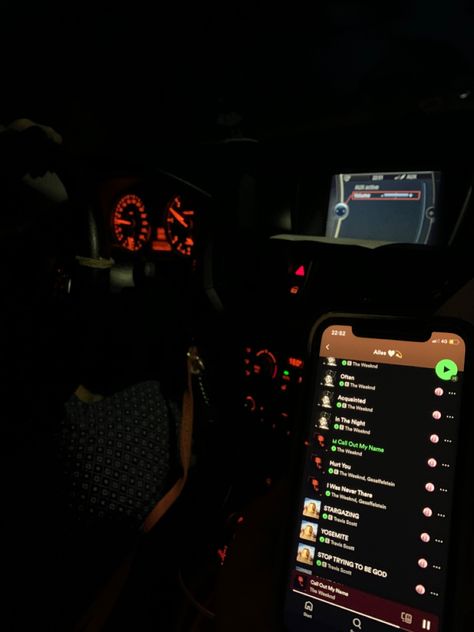 #music #latenight #drives Late Night Music Aesthetic, Car Drives Night Aesthetic, Late Night Drives Music, Passenger Princess Fake Snaps, Music In The Car Aesthetic, Night Drive Date, Late Night Driving Aesthetic, Late Night Car Drives Aesthetic, Night Driving Snap