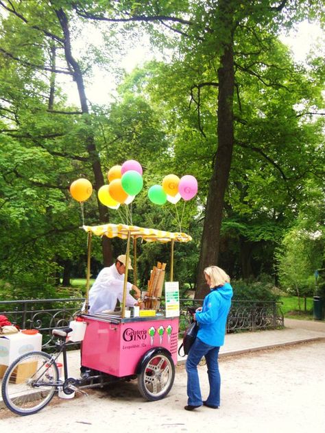 Gelato Street Vendor Ice Cream Vendor, Street Seller, Ice Cream Festival, Ice Cream Seller, Play Bakery, Magic Shell, Ice Cream Stand, Festival Aesthetic, Ice Cream Cart