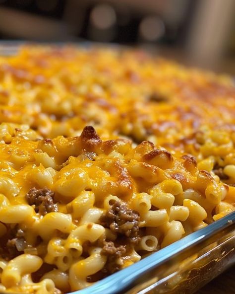 This is my secret to extra hugs from my hubby. Works every time I make it! Pasta Hotdish Recipes, Kraft Mac And Cheese With Ground Beef, Beef Macaroni, Ravioli Casserole, Macaroni Casserole, Ground Beef Casserole Recipes, One Pot Dinners, Ground Beef Casserole, Beef Casserole Recipes