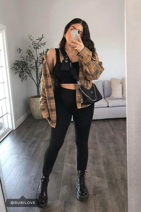 #follow #fashionable #fashionista #fashion #clothing #clothes #outfits #ootd #stylish #style #blogging #blog #blogger Flannel Shacket, Flannel Outfits, Winter Fashion Outfits Casual, Fall Fits, Alternative Outfits, Outfit Inspo Fall, Winter Fits, Cute Simple Outfits, Edgy Outfits