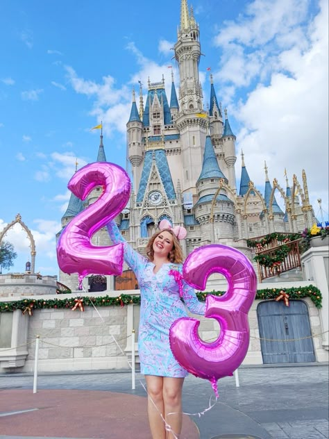 Disneyland Birthday Picture Ideas, Disney Photo Shoot Ideas, 30th Birthday At Disney World, Disneyland Birthday Trip, Disneyland Birthday Photoshoot, 21st Birthday At Disney World, Birthday In Disneyland, Disney Birthday Pictures, 30th Disney Birthday