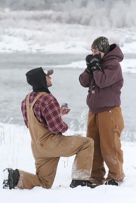 Hunting Proposal, Hunting Couple, Goose Hunting, Proposal Pictures, Best Wedding Proposals, Proposal Photos, Turkey Hunting, Surprise Proposal, Marriage Proposal