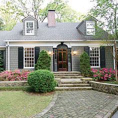 Charming Cottage Curb Appeal Makeover - Southern Living Cape Cod Exterior, Cape Cod House Exterior, Black Shutters, Gray House, Bg Design, Cape Cod House, Exterior Paint Colors For House, Exterior Makeover, Casa Exterior