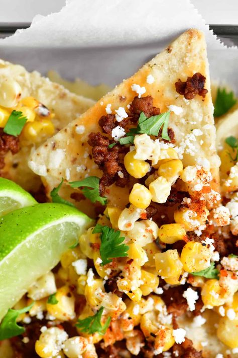 Elote Cart, Traditional Appetizers, Street Corn Nachos, Grilled Corn On Cob, Corn On The Cob Recipes, Corn Nachos, Food Trailer Ideas, Cob Recipes, Mexican Tortillas