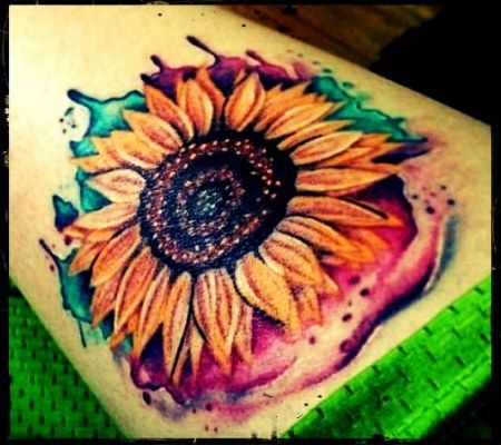 Best 25+ Watercolor sunflower tattoo Mothers Tattoo, Pink Scenery, Watercolor Sunflower Tattoo, Sunflower Tattoo Thigh, Sunflower Tattoo Shoulder, Tattoo Parlor, 31st Birthday, Sunflower Tattoos, So Weird