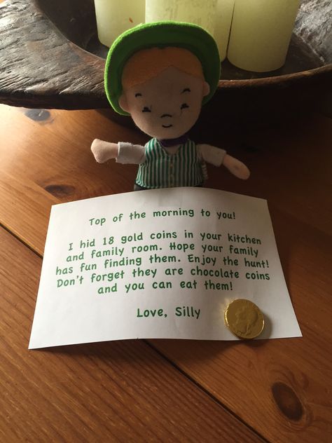 Treasure hunt for gold coins! Silly Mcgilly Ideas, Silly Mcgilly Tricks, March Decorations, Leprechaun Shenanigans, St Patricks Activities, Leprechaun Hunt, Arts And Crafts For Kids Toddlers, St Patrick Day Snacks, Leprechaun Tricks