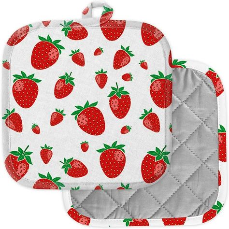 Strawberry Home Decor, Cast Iron Set, Strawberry Kitchen, Oven Glove, Red Strawberry, Oven Mitts, Hot Pot, Hot Pads, Kitchen Stuff