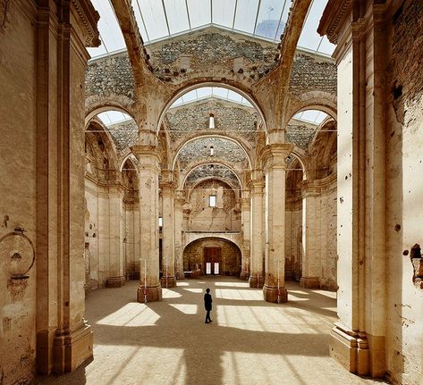 modern relics: a retrospective of ruin renovation and intervention Huge Skylight, Ruins Architecture, Heritage Architecture, Church Pictures, Gothic Design, Architecture Inspiration, Architecture Old, Ancient Architecture, Old Building