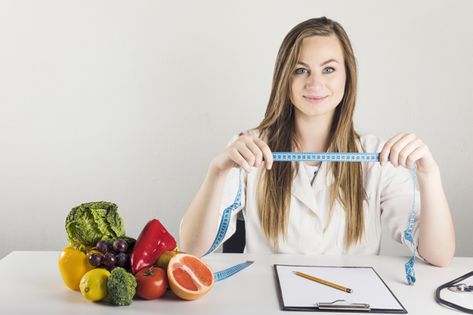 Dietician Photoshoot, Dietitian Photoshoot, Nutritionist Career, Nutritionist Branding, Smiling Female, Portrait Professional, Bariatric Surgeon, Branding Session, Best Hospitals