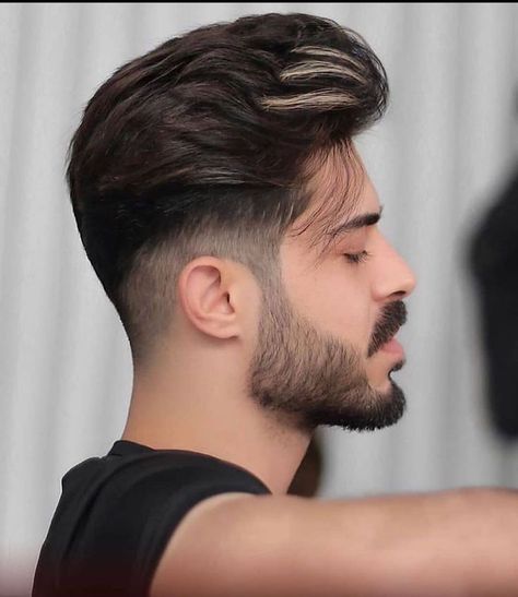 easy cute hairstyles for short hair ideas French Crop Hair Men, Trending Hairstyles For Men, Men Fade Haircut Short, Mens Haircuts Short Hair, Mens Hairstyles With Beard, Gents Hair Style, फोटोग्राफी 101, Cool Mens Haircuts, Cute Simple Hairstyles