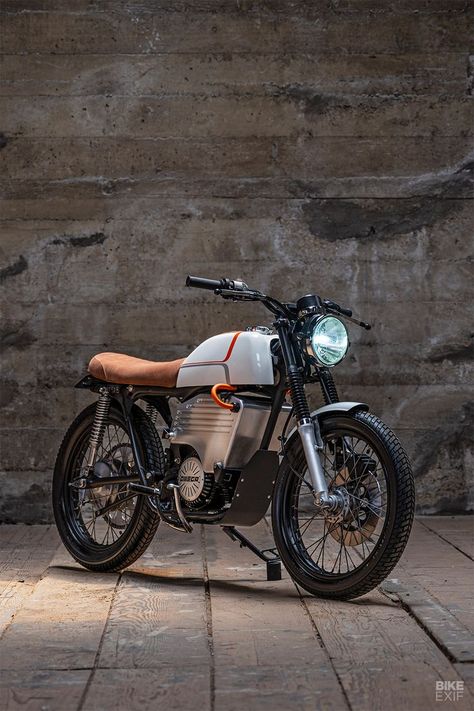 Electric Honda CB200 conversion from Omega Motors Electric Motorcycle Conversion, E Motorcycle, Motorbikes Wallpaper, Custom Electric Bike, Super 73, Eletric Bike, Electronic Store, Ebike Electric Bicycle, Soichiro Honda