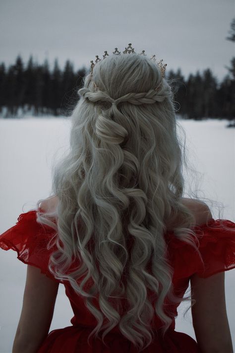 @ ducktrees on Instagram. Red Gown in the snow. Long platinum hair, icy hair, ice princess, fantasy, fairytale, knight, Narnia, game of thrones aesthetic, scarlet red, blood red, royalcore Snow Queen Hairstyles, Nordic Princess Aesthetic, Scarlet Princess Book, White Hair Princess Aesthetic, Snow Queen Hair, Ice Queen Hairstyles, Red And White Hair Aesthetic, Ice Queen Hair, Red Royalcore