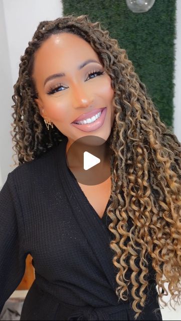 Braidstyles Hairstyles, Mommy Hair, Boho Goddess Locs, Braid Weave, Goddess Locs Crochet, Mommy Hairstyles, Boho Braided Hairstyles, Ponytail Tutorial, Bronze Goddess