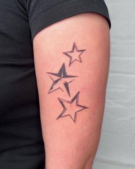 Neotribal Star Tattoo, Thick Tattoo Ideas, Stars On Hips Tattoo, Triangle Pattern Tattoo, Men Star Tattoos, Stars Tattoo Arm, Starman Tattoo, Stars Tattoo For Men, Y2k Star Tattoo