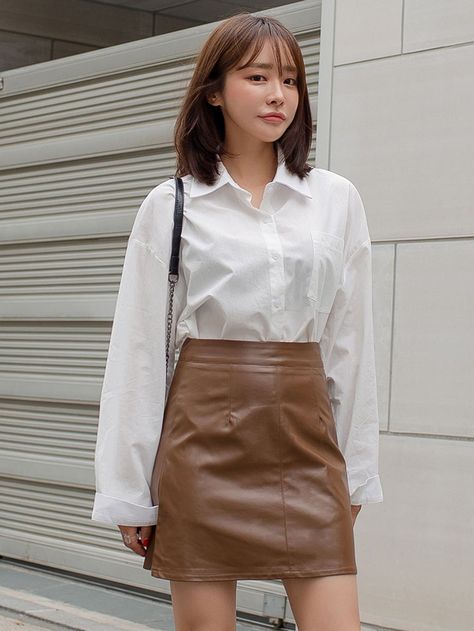 Free Returns ✓ Free Shipping On Orders $49+ ✓. DAZY Solid PU Leather Straight Skirt- Skirts at SHEIN. Leather Skirt Outfit Summer, Brown Leather Skirt Outfit, Spring Outfits Japan, Brown Skirt Outfit, Tan Leather Skirt, Skirt Outfit Summer, Brown Leather Skirt, Body Con Dress Outfit, Leather Skirt Outfit