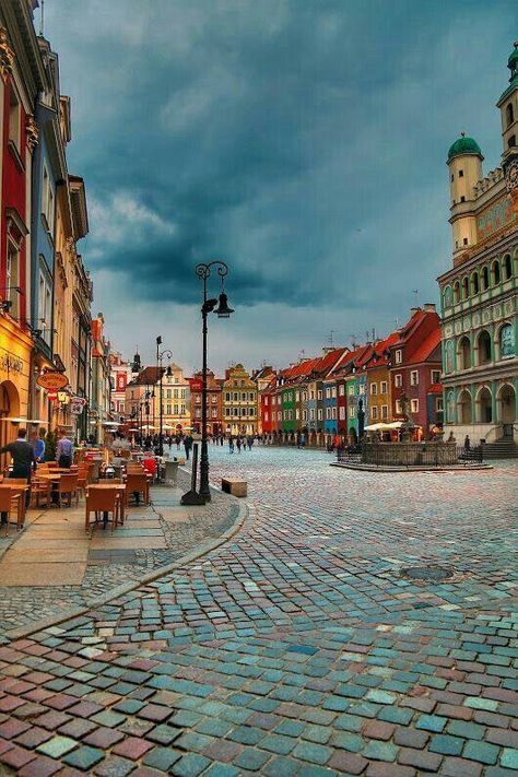 Poznan Poland - The best songs around the world Destination Wallpaper, Visit Poland, Gdansk Poland, Poland Travel, City Landscape, Gdansk, Wroclaw, Krakow, Beautiful Places To Visit