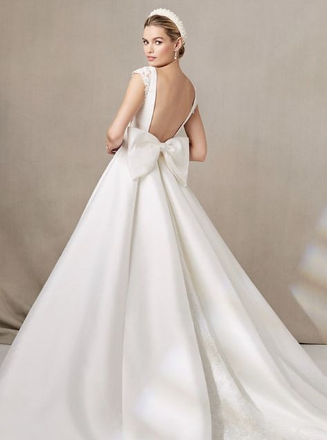 Chic Wedding Gown With Bow, Wedding Dress Large Bow On Back, Huge Bow Wedding Dress, Sleeveless Bow Wedding Gown, Chic Wedding Gown With Bow Detail, Slim Fit Wedding Dresses, Ellis Bridal, Bow Wedding Dress, Lace Caps