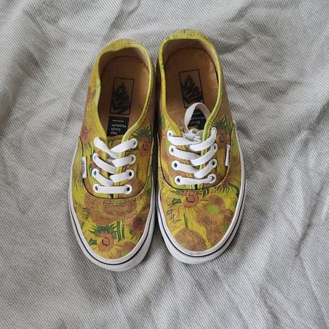 RARE Size 5.5 womens Van Gogh Sunflowers Vans Sunflower Vans, Van Gogh Sunflowers, Vans Shop, Womens Vans, Vans Shoes, Van Gogh, Like New, Van