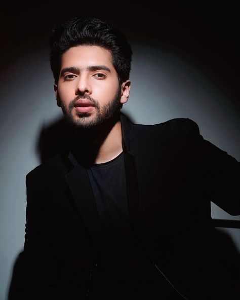 184.9k Likes, 3,479 Comments - ARMAAN MALIK 🧿 (@armaanmalik) on Instagram: “eyes on the prize.” Armaan Malik, Beautiful Blonde Hair, Dear Crush, Mens Casual Outfits Summer, Love Picture Quotes, Beautiful Wallpaper For Phone, Handsome Prince, Eyes On The Prize