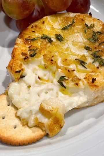 Air Fryer Addicts – Page 2 – Your go to for air fryer recipes. Air Fry Brie Cheese, Air Fryer Brie Cheese, Baked Brie In Air Fryer, Air Fried Brie, Airfryer Brie, Brie In Air Fryer, Brie Cheese Recipes Air Fryer, Air Fryer Brie Recipes, Air Fryer Brie