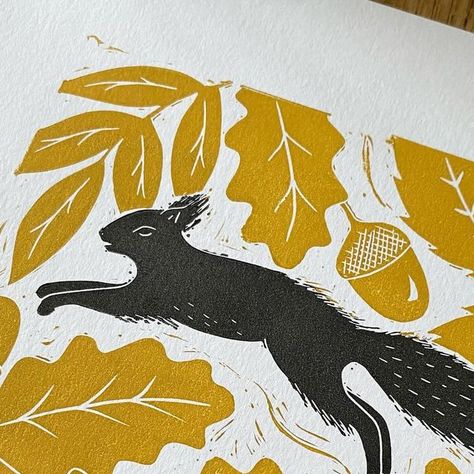 Linocut Squirrel, Red Squirrels, Squirrel Illustration, Squirrel Print, Ab Fab, Stamp Carving, Red Squirrel, Monoprint, Whimsical Art