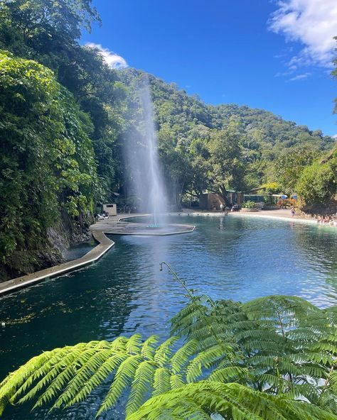 De los lugares más bonitos ☺️🫰🏼🌸 . . #viajes #elsalvador #natural #viaje #lugares # April 6, My Board, Beautiful Places, Vision Board, Collage, Pins, Instagram, Nature