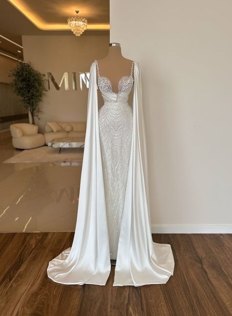 Minna Fashion, Celestial Dress, Extravagant Wedding Cakes, Unwritten Rules, Muslimah Wedding Dress, Classy Gowns, Extravagant Wedding, Stylish Wedding Dresses, Glamour Style