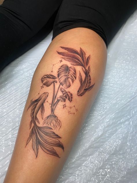 Koi Fish Lily Pads Tattoo, Pond Tattoo Sleeve, Lily Pads Tattoo, Koi Fish And Flower Tattoo, Fish And Flower Tattoo, Koi Fish Lily Pads, Koi Fish Pisces, Flash Ideas, Pisces Constellation