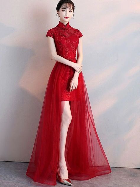 Farewell Dress, Wedding Dress With Detachable Skirt, Dress With Detachable Skirt, Cheongsam Wedding Dress, Red Chinese Dress, Red Lace Wedding Dress, Qun Kwa, Cheongsam Wedding, Wedding Qipao