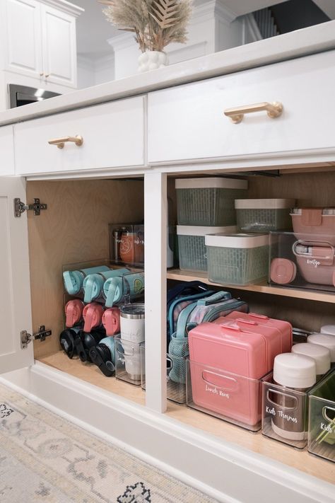 7 Zones For Your Back-To-School Routine — Graceful Spaces Professional Organizers | Austin & Charleston Ocd Organization, Professional Organizers, House Organisation, Desain Pantry, Kitchen Drawer Organization, Kitchen Organization Diy, The Home Edit, Holiday Break, Kitchen Cabinet Organization