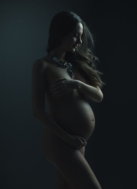 Lola Melani Maternity Photos | POPSUGAR Family Lola Melani, Maternity Silhouette, Maternity Studio Photoshoot, Estilo Cowgirl, Glam Team, Luxury Portrait, Maternity Photography Poses Pregnancy Pics, Pregnancy Art, Maternity Studio