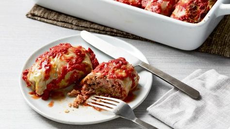 Tyler makes meat-stuffed cabbage rolls, an Eastern European classic. Galumpki Recipe, Florence Food, Stuffed Cabbage Rolls, Tyler Florence, Stuffed Cabbage, Cabbage Rolls, Cabbage Recipes, Ground Meat, Ground Pork