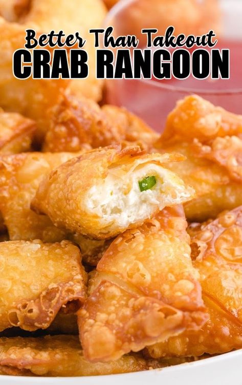 Chinese Dinner Recipes, Homemade Crab Rangoon, Crab Rangoon Recipe, Rangoon Recipe, Chinese Dinner, Homemade Chinese Food, Wonton Recipes, Chinese Cooking Recipes, Crab Rangoon