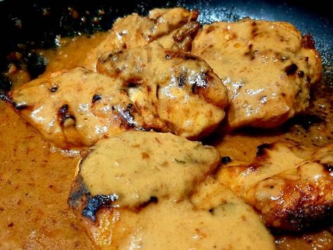 Nandos Style Chicken, Nandos Recipes, Nandos Chicken Recipe, Butterfly Chicken Recipes, Carrot Muffins Easy, Nando's Chicken, Bbq Spice, Savory Rice, Chicken Livers