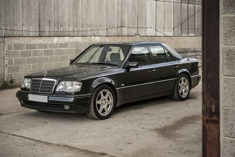 1994 Mercedes-Benz E500 (W124) Mercedes W124 E500, W124 E500, Benz W124, Mercedes W124, Mercedes Benz, Classic Cars, Bmw Car, Suv Car, Suv