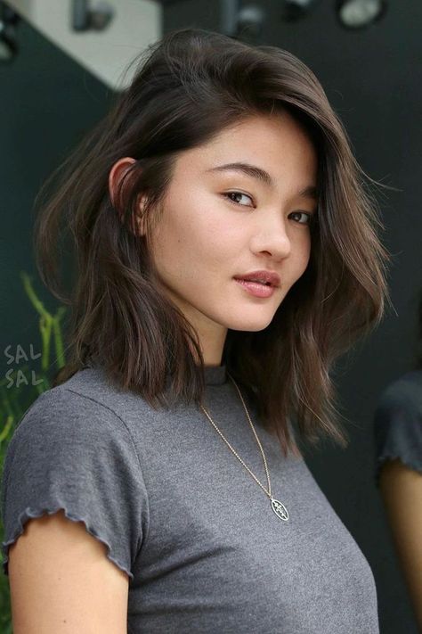 Asian Hairstyles Women, Bob Panjang, Asian Hairstyles, Asian Haircut, Side Part Hairstyles, Asian Short Hair, Kit Harington, Shoulder Length Hair Cuts, Long Bob Hairstyles