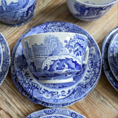 🌟 SOLD 🌟 20 Piece Spode Blue Italian Tea/Coffee Set. All in good condition without any chips, cracks or crazing. Mostly with an earlier blue Spode stamp and a few with black stamp. This set includes 6x Tea cups 6x Saucers 6x Small side plates 1x Jug 1x Sugar bowl #antiqueandvintagebynes #spodeblueitalian #tablestyling #tablescape #blueandwhitetransferware #tabledecor Spode Blue Italian, Side Plates, Coffee Set, Sugar Bowl, Tablescapes, Cup And Saucer, Coffee Tea, Tea Cups, Chips