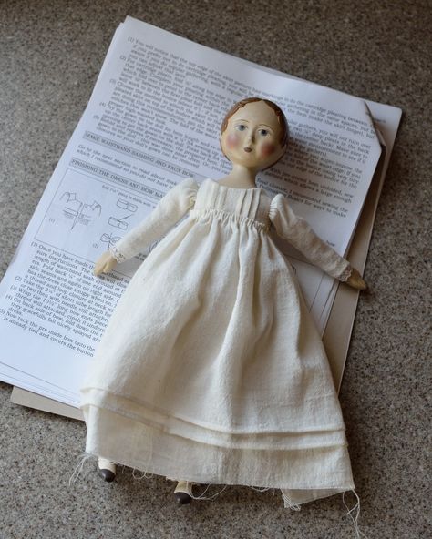 Regency London, Folk Art Dolls, Victorian Dolls, Primitive Dolls, Cloth Dolls, Doll Maker, Wooden Dolls, Dollhouse Dolls, Soft Dolls