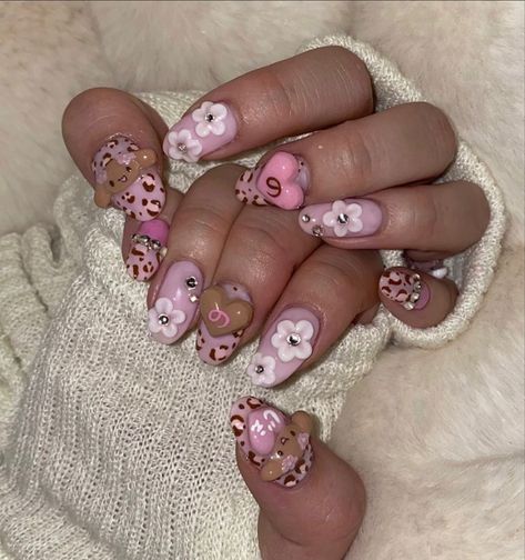 Sanrio Nails, Gyaru Nails, Kawaii Nail Art, Cute Sanrio, Cute Acrylic Nail Designs, Blush Nails, Pretty Gel Nails, Really Cute Nails, Nails Only