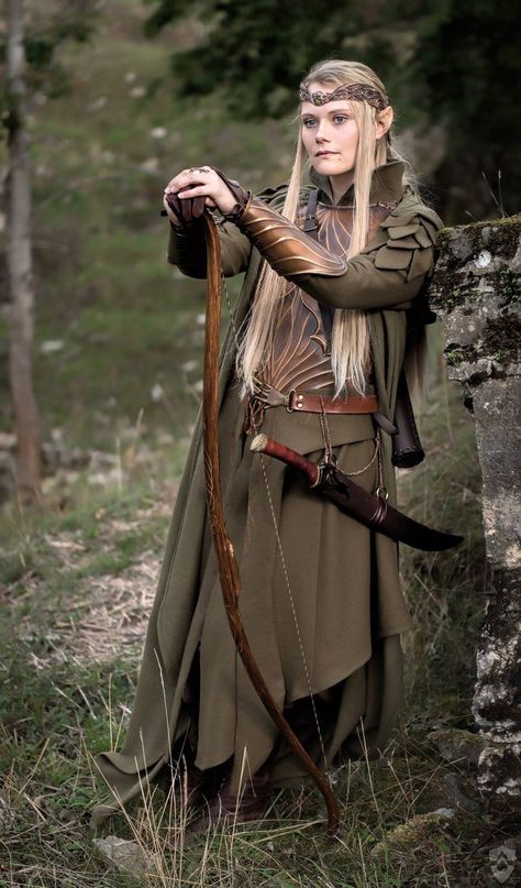 ... are absolutely amazing this autumn. I really love to be an elven "forest wanderer" in this season. It was great to try out the new outfit for my elven LARP character Finarfel. Model: myself Pho... Druid Costume, Cosplay Elf, Elven Costume, Elf Warrior, Elf Cosplay, Warrior Costume, Forest Elf, Elf Clothes, Wood Elf