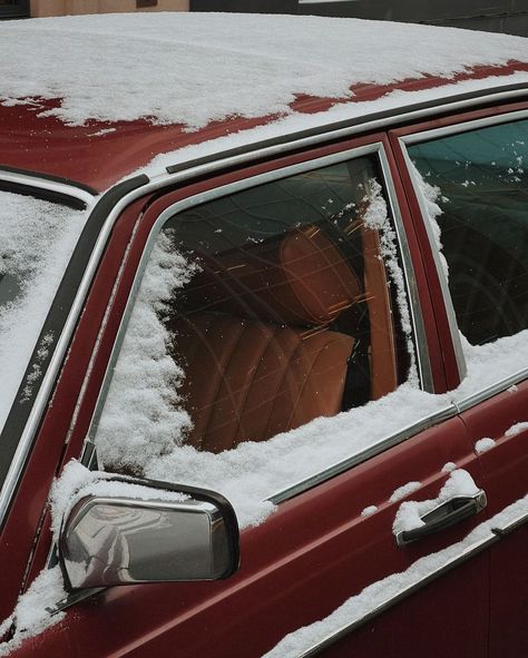 @apple on Instagram: “Every scene is a photo waiting to be captured. “My wife and I love to walk around the city during snow storms. On this particular day, the…” Car In Snow, Snow Storms, Storm Photography, Red Car, Snow Storm, Christmas Movies, My Wife, Book Aesthetic, Car Ins