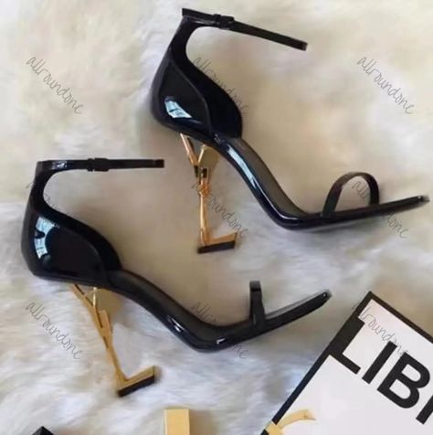 Designer Paris Dress Sandals: High Heels For Women, 10cm 8cm Heel Height, Black/Golden/Gold Wedding Bottoms, Sizes 35 41 From Allroundone, R499.24 | DHgate.Com Designer Shoes Heels, Heels Summer, Square Toe Sandals, Stiletto Sandals, Buckle Sandals, Fashion High Heels, High Heels Stilettos, Dress Sandals, Luxury Women