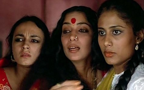 Smita Patil, Deepti Naval, Supriya Pathak, Vintage Bollywood Aesthetic, Shabana Azmi, Film Script, Action Pose Reference, New Movies To Watch, Music And Dance