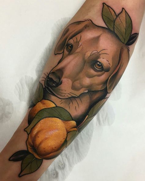 Neo Traditional Pet Portrait, Neotraditional Dog Tattoo, Tattoo Perro, Geometric Tattoo Tree, Rib Tattoos For Guys, Compass Rose Tattoo, Dog Memorial Tattoos, Dog Paw Tattoo, Tattoo Animal